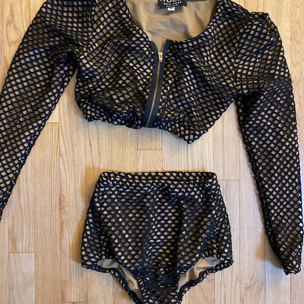 Bathing suit top